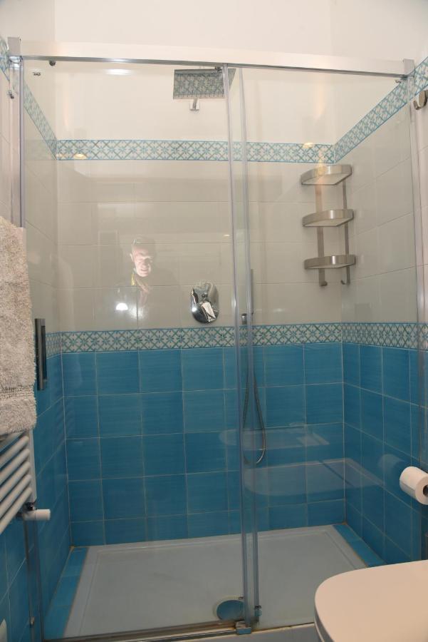 Casa Masuccio Apartment ซาแลร์โน ภายนอก รูปภาพ