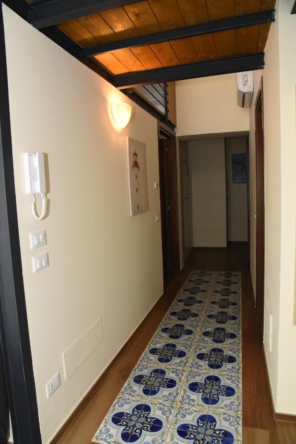 Casa Masuccio Apartment ซาแลร์โน ภายนอก รูปภาพ