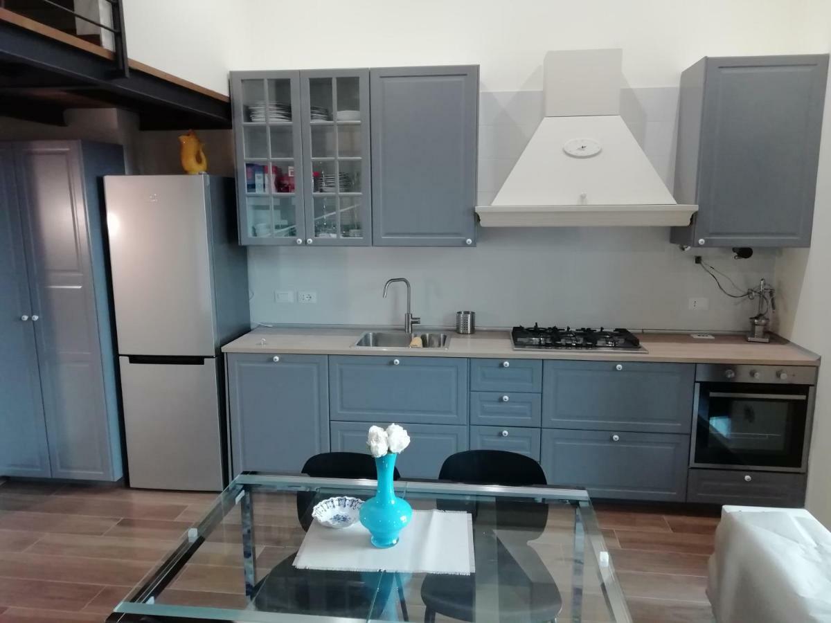 Casa Masuccio Apartment ซาแลร์โน ภายนอก รูปภาพ