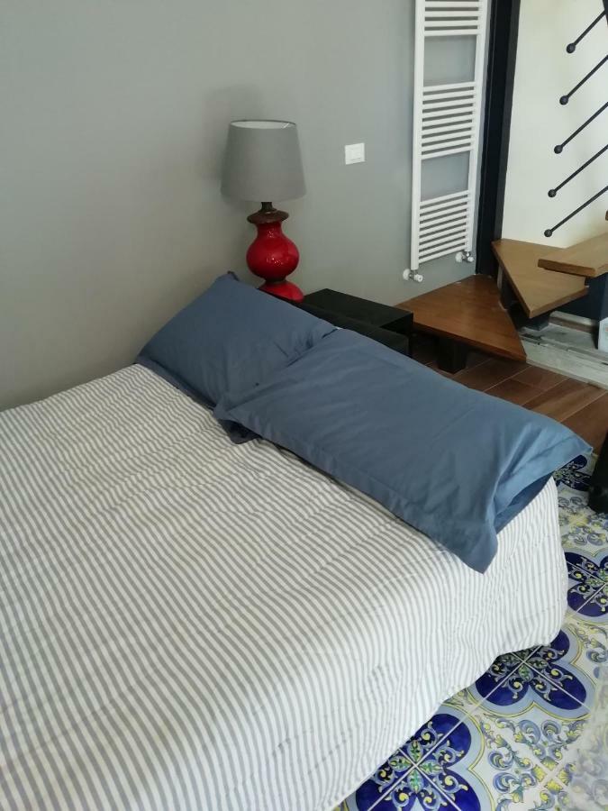 Casa Masuccio Apartment ซาแลร์โน ภายนอก รูปภาพ