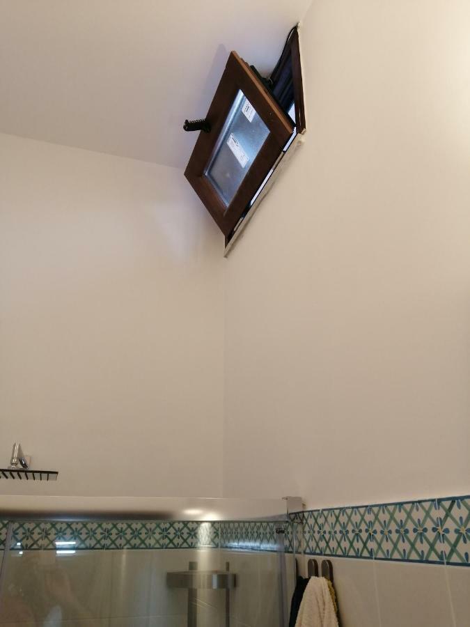 Casa Masuccio Apartment ซาแลร์โน ภายนอก รูปภาพ